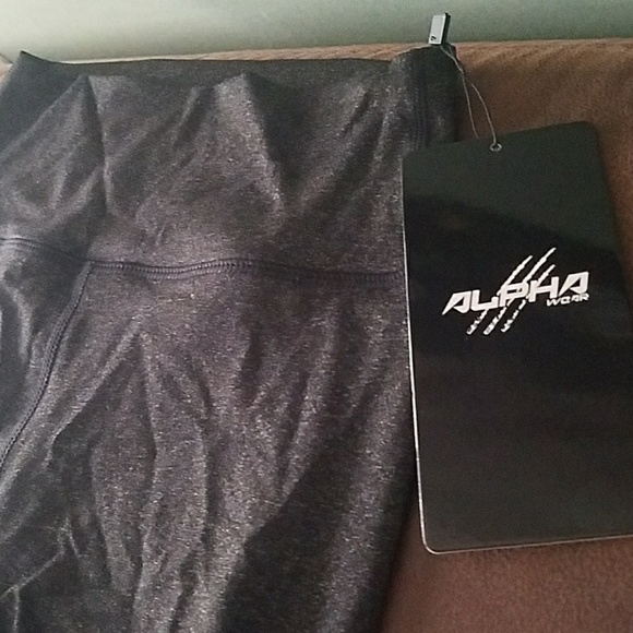 Brand new High waisted leggings with tags - Picture 3 of 4